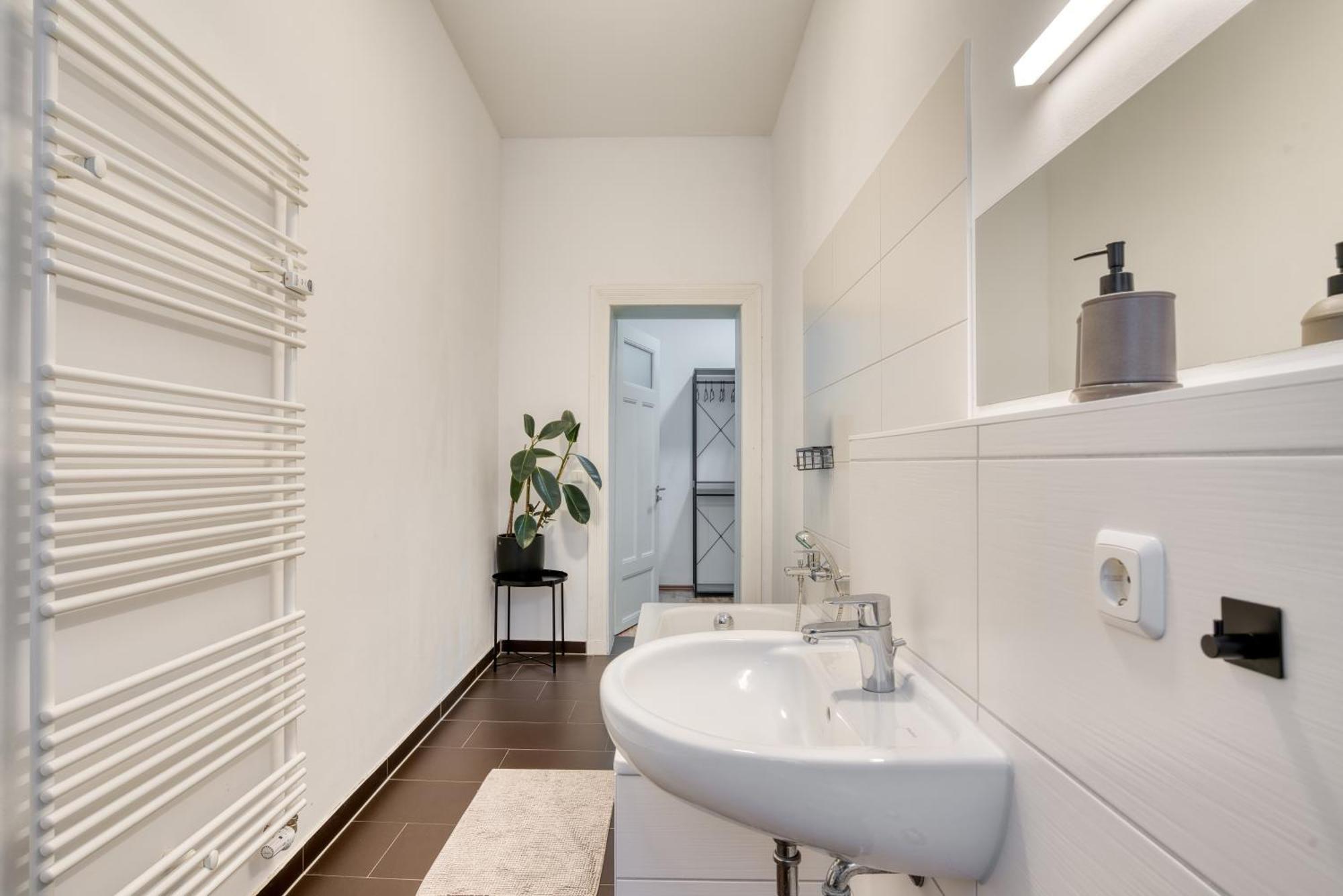 Apartamento Homy I Altbaucharme Netflix Und Wlan Leipzig Exterior foto